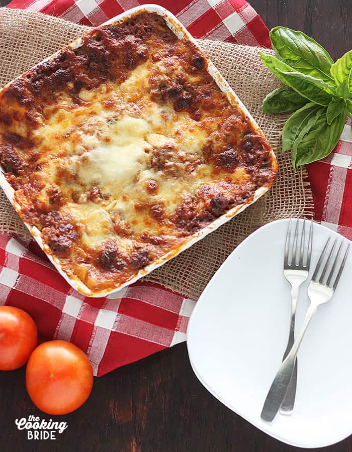 Quick and easy comfort food recipes. Cold weather dinners, soups, casseroles and pasta.
